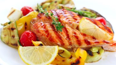 Healthy grilled-salmon-steak-min